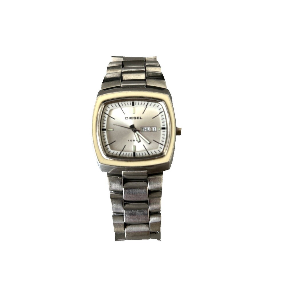 Vintage Diesel Men's Watch  DZ-4063 10 Bar Stainless Steel Day/Date New Battery